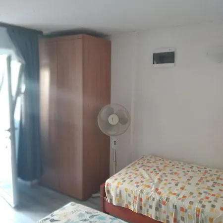 Milica Studio,skradinsko Polje 24 Daire